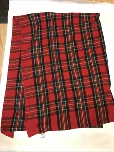 VTG Martha Stewart Everyday Tartan w/gold Christmas Tablecloth 56"x78” Red - Picture 1 of 7