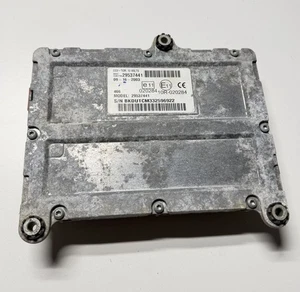2004 GMC C5500 8.1L Transmission Control Module 15183881 - Picture 1 of 3
