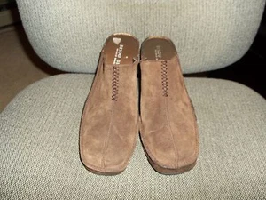 Women Bisou Bisou brown suede shoes size 8.5 M - Picture 1 of 10