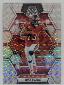 Mosaico Panini 2023 - Mike Evans #227 Silver Prizm - Imagen 1 de 2