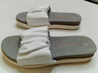 Женские сандалии-шлепанцы Bernie Mev Dewitt, белая кожа, 41 М ЕС / 10B(M) США - Изображение 1 из 4