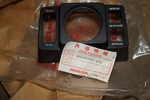 HONDA GL1100 82 GOLDWING SUSPENSION AIR PRESSURE METER COVER 37475-MB9-870 NOS - Picture 1 of 4