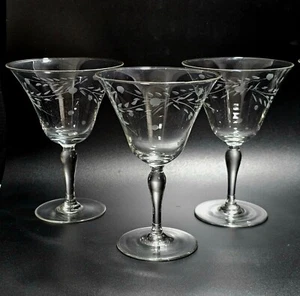 5 Pioneer Willow Moon Champagne Coupés hechos en Japón ocupado 5" vidrio cortado grabado - Imagen 1 de 8