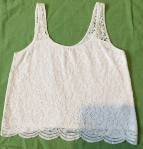 Hollister White Vest With Lace Detail Size M - Picture 1 of 3