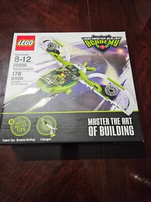 LEGO Master Builder Academy: Space Designer (20200) Complete With Book MBA Kit 1 - Image 1 of 3