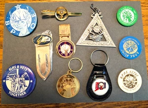 ELKS LODGE Misc. Lot Key rings, tie tac, money clip, Trustee Jewel, pins etc. - Picture 1 of 11