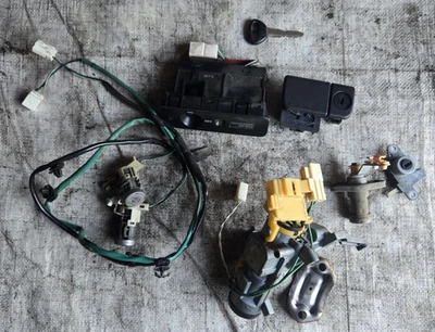 Mazda Miata NB Lock & Key Set Ignition complete Manual trans - Image 1 of 4