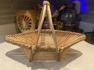 Vintage rustikal braun Korb Aufbewahrung Raffung gewebt Boho Landhaus Deko - Bild 1 von 12