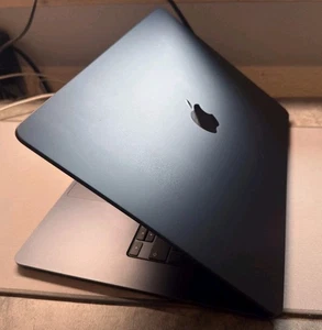 MacBook Air 15,3” M3 | 16GB RAM | 512GB SSD |  - Bild 1 von 7