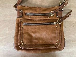 Aldo Women's Brown Shoulder/Crossbody Bag Handbag Size 24×22×6cm. - Picture 1 of 4