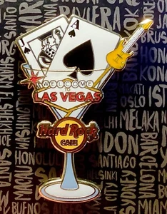 2024 HARD ROCK CAFE LAS VEGAS BLACKJACK & GUITAR MARTINI GLASS LE PIN - Foto 1 di 3