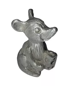 Estatuilla de peltre Schmid Little Mouse con queso - Imagen 1 de 4