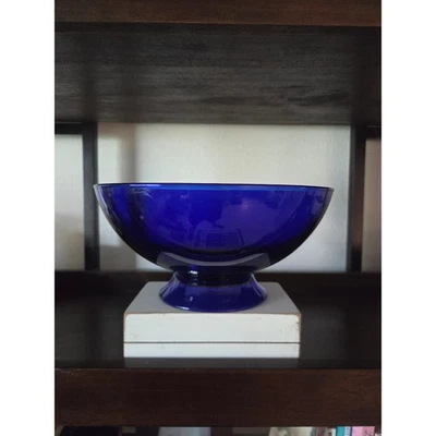 Vintage Cobalt Blue Pedestal Glass Bowl – 10.25" Footed Retro Centerpiece - Image 1 of 4