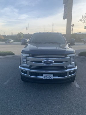 2019 Ford F-350 Lariat Ultimate - Image 1 of 4