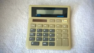 Vintage Atari Calculator Dual Power CC1010 - Picture 1 of 6