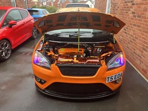 Ford Focus / Fiesta Bonnet / Boot Prop - Picture 1 of 14