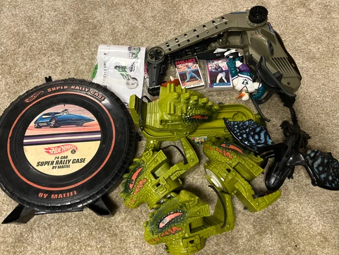 Vintage 80s 90s 2000 Toy Lot Gi Joe He Man Motu Toothless Hotwheels Cards Ducks Cover