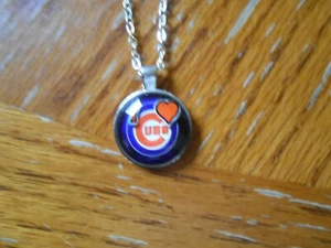 MLB CHICAGO CUBS PENDANT NECKLACE - I LOVE CUBS - 12" CLASP - Picture 1 of 6