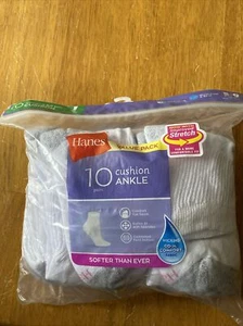 Hanes womens Value, Ankle Soft Moisture-wicking Socks,size 5-9 10 pack - Picture 1 of 1