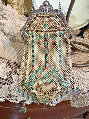 复古 1920 年代 Mandalian 搪瓷网眼翻盖钱包近乎完美复古状况 — 第 1/4 张图片