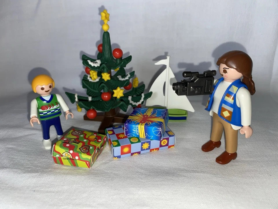 Playmobil Noël Déballage Des Cadeaux Sapin Christmas Maison - Photo 1/1