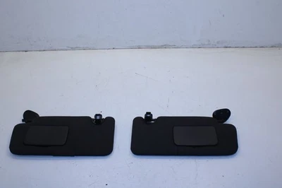 Parasol delantero derecho e izquierdo Subaru WRX Premium 2015-21 con espejo retrovisor iluminado Foto 1 de 4