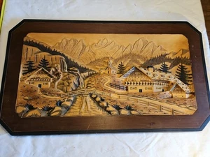 Deutschschwarzwald handgeschnitztes Holzbild Handarbeit wunderschön  - Bild 1 von 15