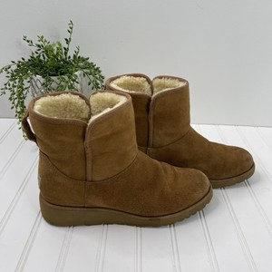 El último retorno en la nueva comodidad: vuelven (otra vez) las botas Ugg |  Moda | S Moda EL PAÍS