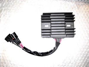 ORIGINAL SUZUKI GSX-R 600 750 06 10 SPANNUNGSREGLER GLEICHRICHTER - Bild 1 von 3