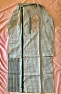 Men's Kurta Shirt | Medium | Chest:20/21 | Collar:15 | Sleeves:24| L:43 - Picture 1 of 1