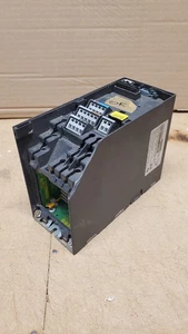 SIEMENS 6SE6420-2UD13-7AA1 6SE6 420-2UD13-7AA1 Frequenzumrichter D2030 - Bild 1 von 5