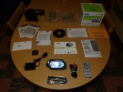Paquete de videocámara digital JVC Everio GZ-MG37U 30 GB HDD con control remoto y cargador ¡PROBADO! Foto 1 de 4