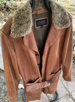 Винтажный мужской кожаный подпоясанный Тренч. Выглядит и ощущается как новый! - Изображение 1 из 4