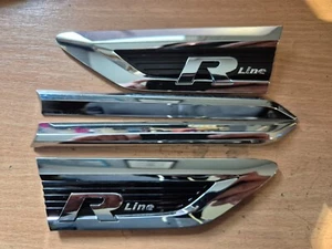 VW TIGUAN MK2 2017-2020 FRONT WING DOOR BADGE SET R-LINE 5NA853688A 5NA853688C - Bild 1 von 1