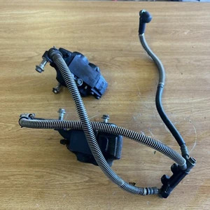 2002 YAMAHA VMAX 1200 RIGHT LEFT FRONT BRAKE CALIPER SET PAIR CALIPERS - Picture 1 of 21