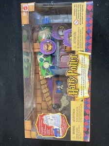 SEALED Harry Potter World of Hogwarts Hagrid’s Hut Playset 50699 Mattel 2001 NIB - Picture 1 of 4