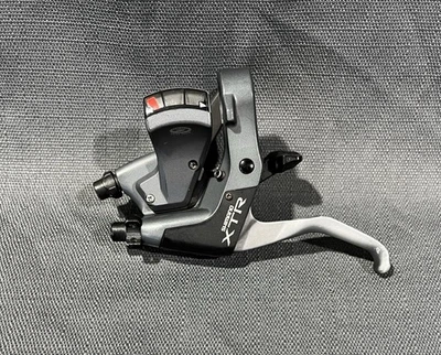 Shimano XTR ST-M952 Shifter / Brake Lever MTB Left / Front 3 Speed w/ Indicator - Image 1 of 4