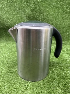 Hervidor eléctrico Breville SK500XL 54 oz de acero inoxidable solo pieza.       s1 Foto 1 de 4