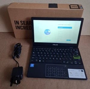 Asus E210MA-GJ181WS 11.6" (64 GB SSD, Intel Celeron N, 1.10GHz, 4GB RAM) - Afbeelding 1 van 15