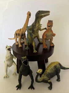 Six Dinosaur Figures Toys - Picture 1 of 6