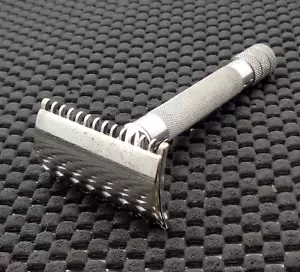 Vintage 1918 Gillette Single Ring Silver DE Safety Razor NICE & Clean! - Picture 1 of 4