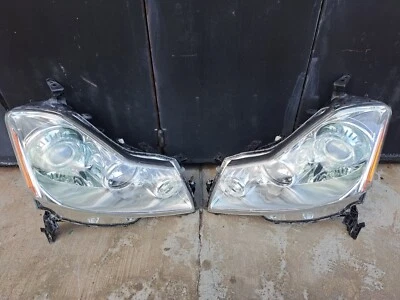 Nissan Fuga Y50 Infiniti c Front Headlight Lamps HID Clear 2004-09 JDM OEM - Image 1 of 4