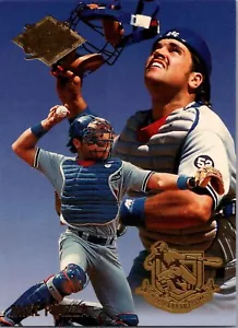 1994 Ultra #9 of 10 Baseball Card Mike Piazza Second Year Standouts VG - Picture 1 of 2