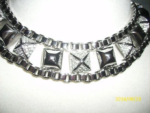 *NWT* Juicy CouTure HEAVY SiLver-Tone Pave Pyramid & BoX Chain ChoKer *VHTF* - Picture 1 of 11