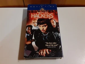 Hackers VHS 1995 Angelina Jolie Matthew Lillard - Picture 1 of 6
