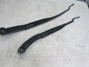 2016 - 2020 Kia Optima Factory Set of  Wiper Arms - Picture 1 of 2