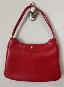 Mujer Años 50 - 60 Rojo Cereza Bolso de Mano Cartera Dorado Clásico Dinero Antiguo Vacaciones - Imagen 1 de 12