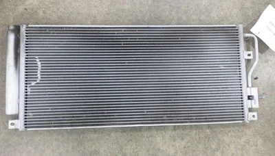 Condensador CA 2015-2021 Buick Encore Trax A/C - Imagem 1 de 2