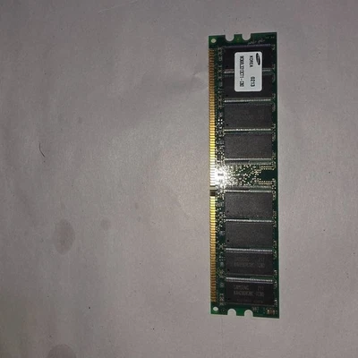 Memoria Samsung PC-2100 256 MB DIMM DDR SDRAM (M368L3223CTL-CB0) Foto 1 de 2