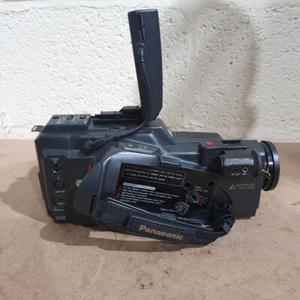 Panasonic SVHSC 625 NV-MS50B Black Handheld Hi-Fi Stereo Camcorder For Parts - Picture 1 of 14